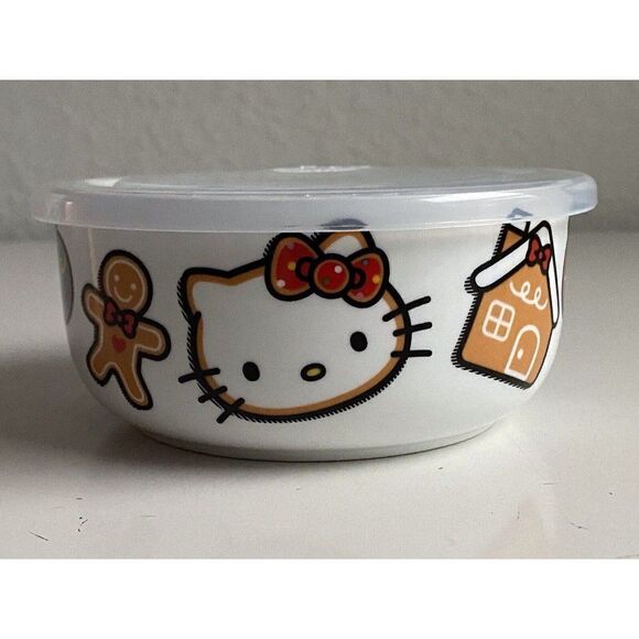 Hello Kitty Christmas Pressure Lid Ceramic Food Storage Bowl Container Small NEW - Picture 2 of 10